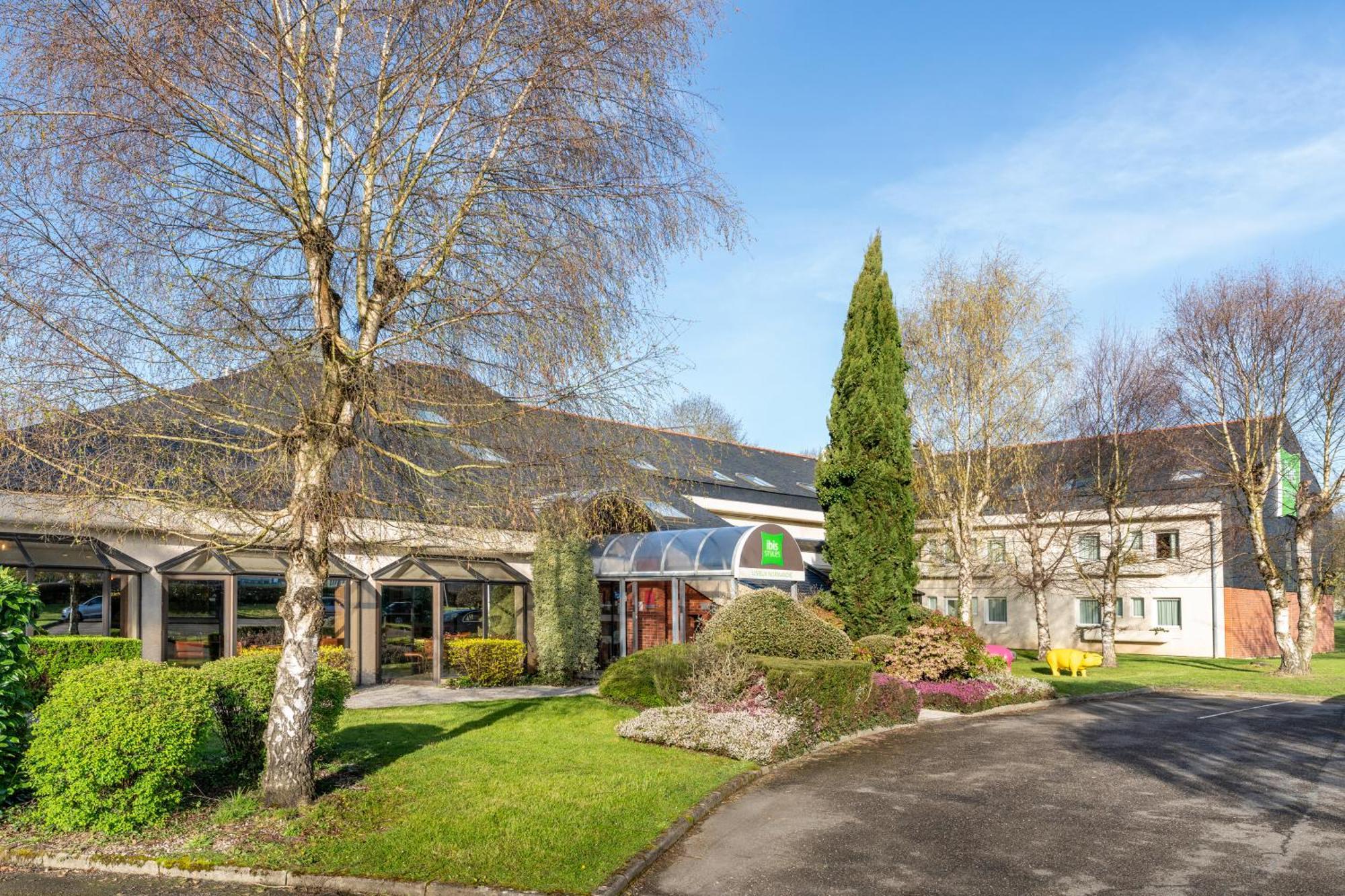 Ibis Styles Lisieux Normandie Exterior foto